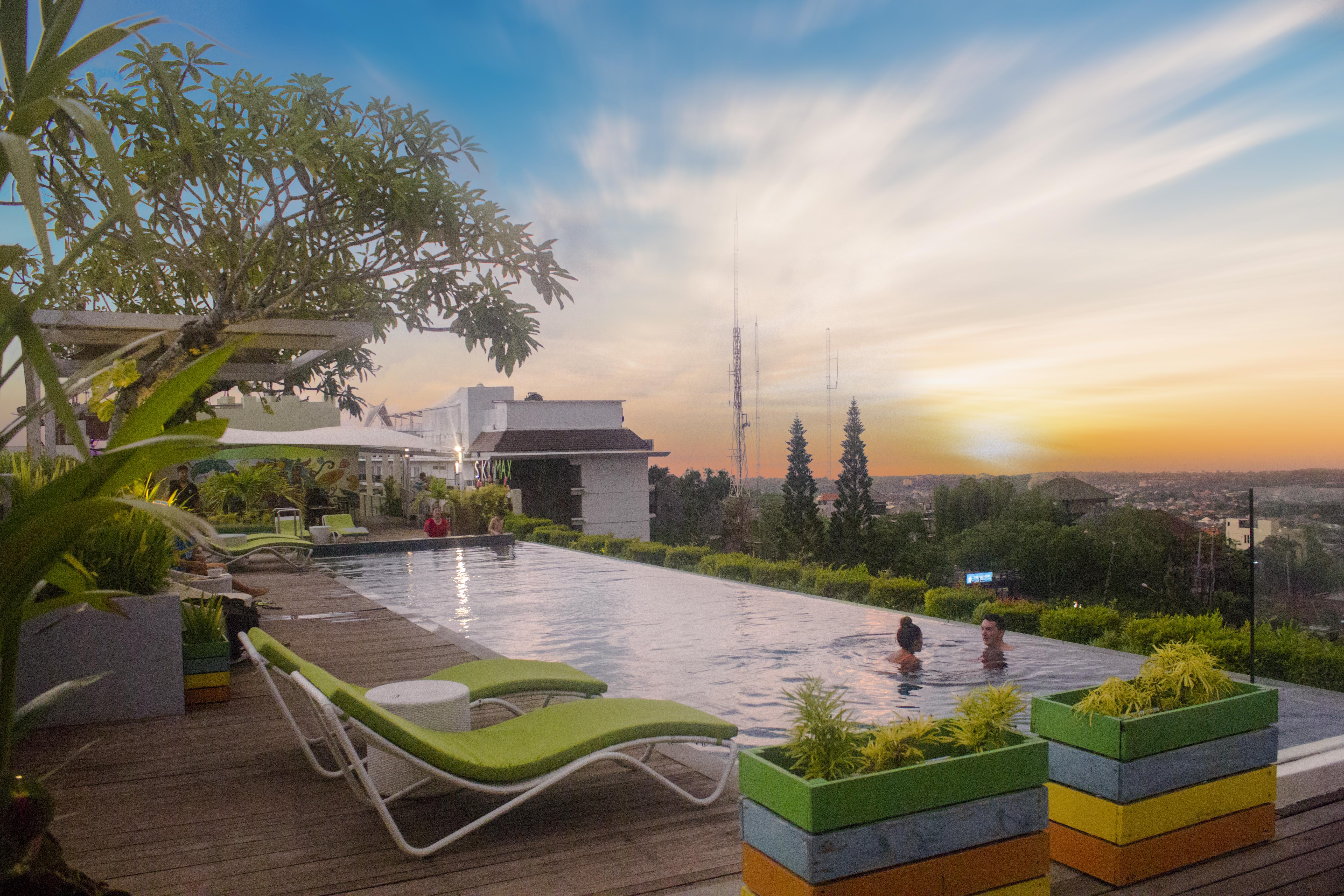 Maxonehotels At Bukit Jimbaran Exterior foto